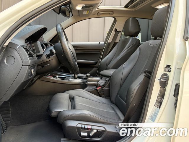 BMW 1-Series 2019 — photo 8