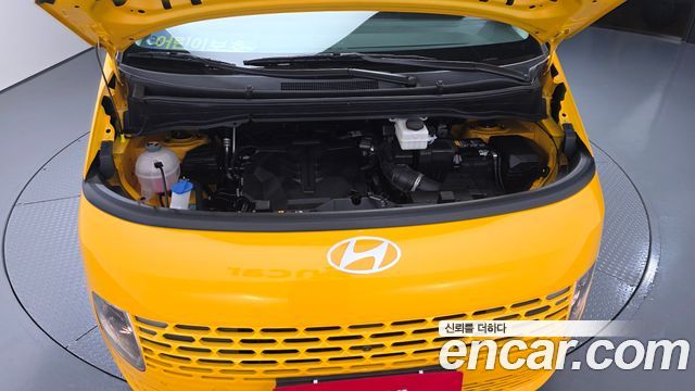 Hyundai Staria 2025 — photo 6