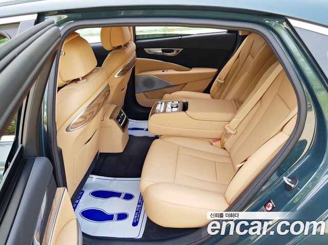 Kia K9 2023 — photo 9