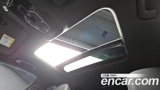 Audi A6 2021 — photo 17