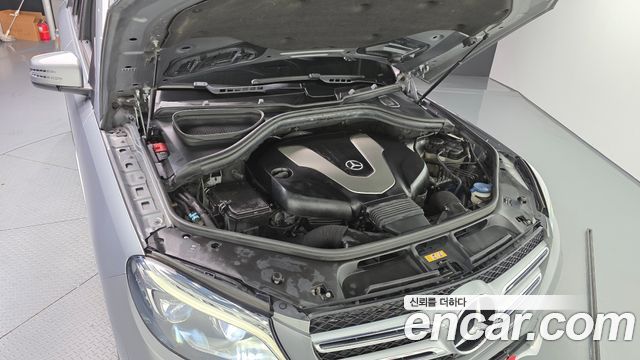 Mercedes-Benz GLE-Class 2016 — photo 6