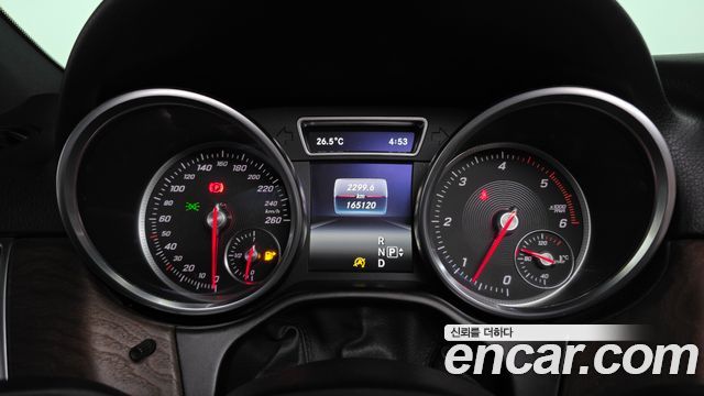 Mercedes-Benz GLE-Class 2016 — photo 8
