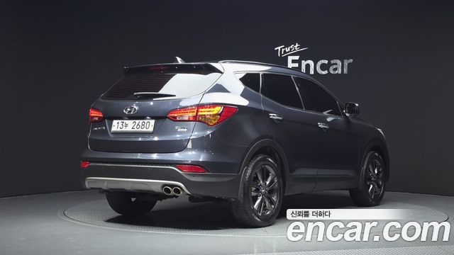 Hyundai Santafe 2014 — photo 2