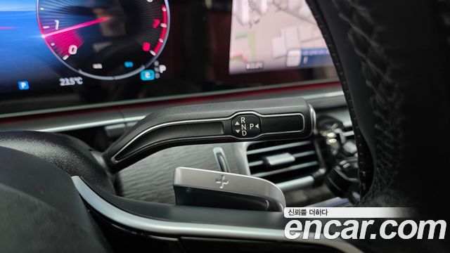 Mercedes-Benz GLE-Class 2024 — photo 12