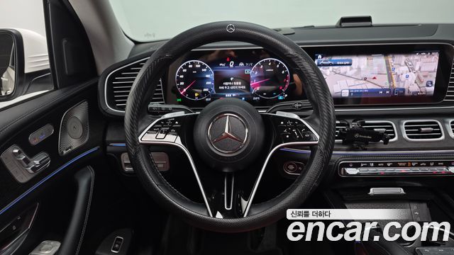 Mercedes-Benz GLE-Class 2024 — photo 19
