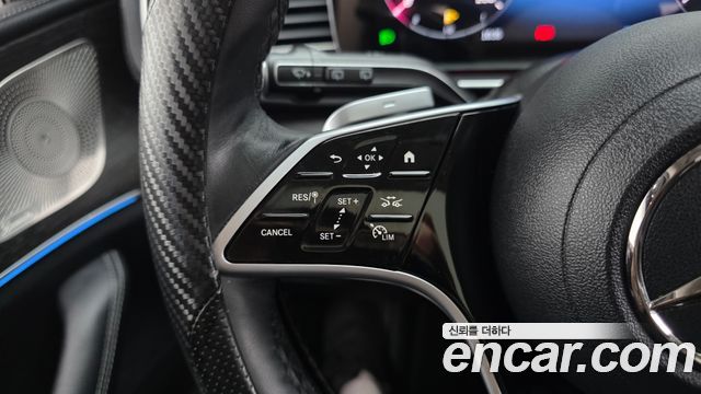 Mercedes-Benz GLE-Class 2024 — photo 31