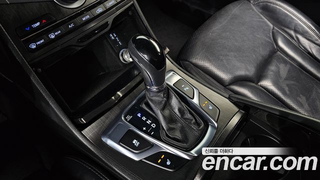 Hyundai Grandeur 2016 — photo 12