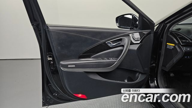 Hyundai Grandeur 2016 — photo 14