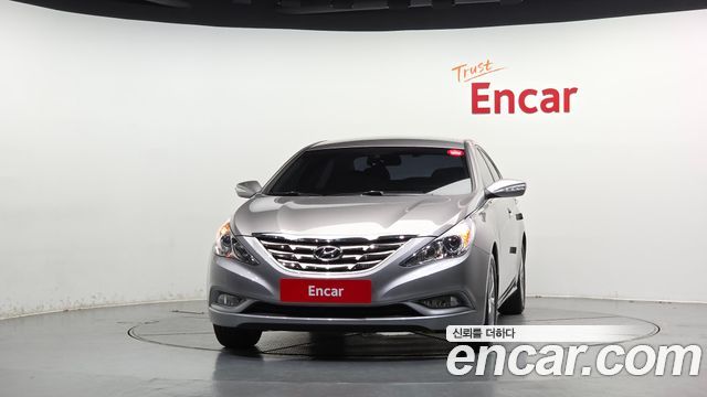 Hyundai Sonata 2011 — photo 3