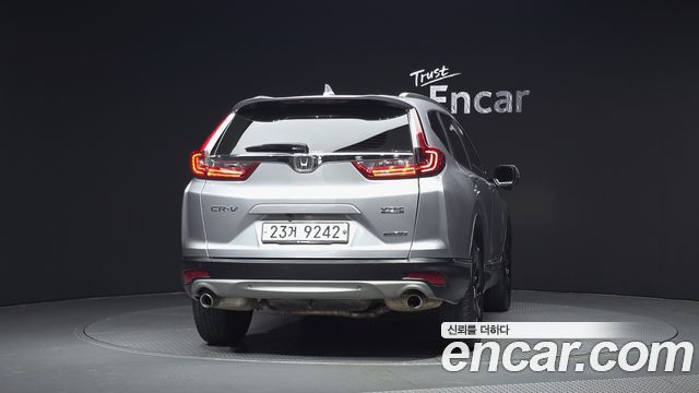 Honda CR-V 2019 — photo 4