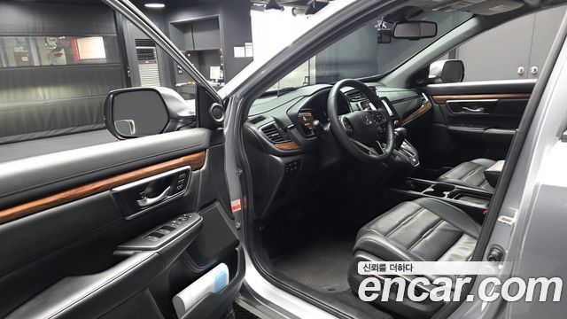 Honda CR-V 2019 — photo 10