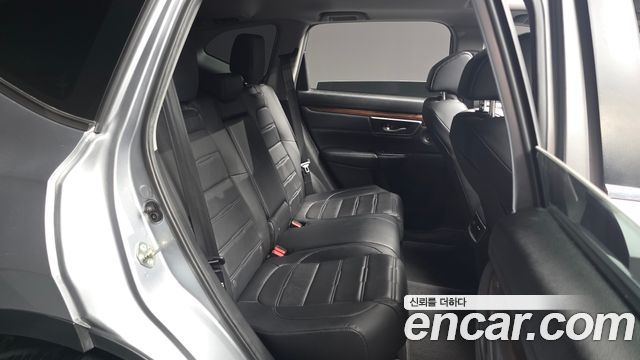 Honda CR-V 2019 — photo 12