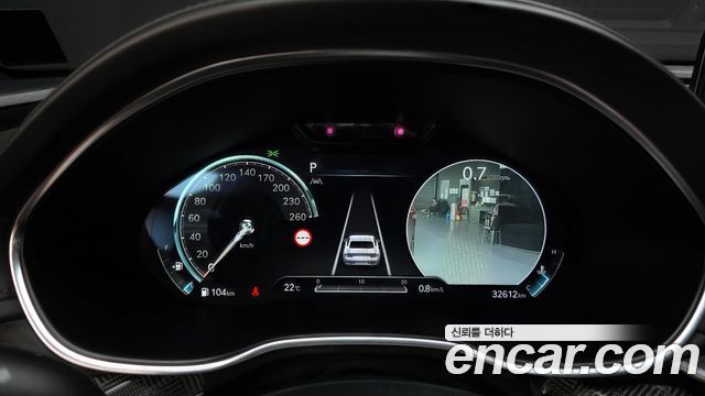 Genesis G80 2022 — photo 11