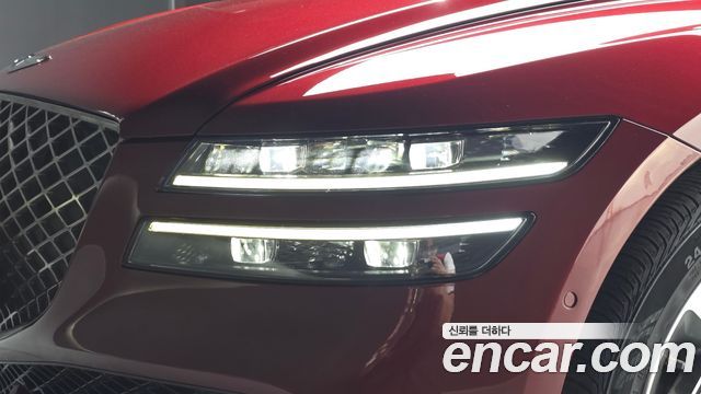 Genesis G80 2022 — photo 8