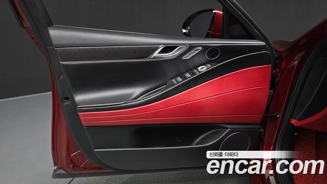 Genesis G80 2022 — photo 14