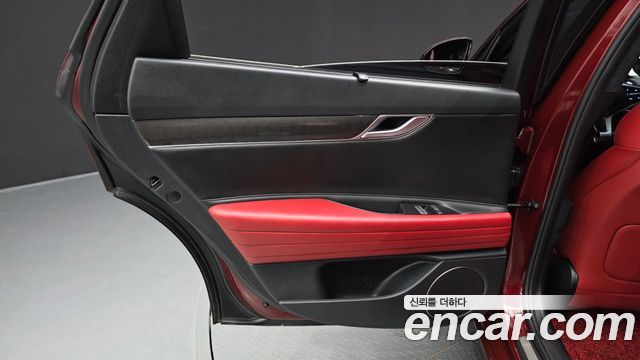 Genesis G80 2022 — photo 15