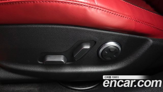 Genesis G80 2022 — photo 31