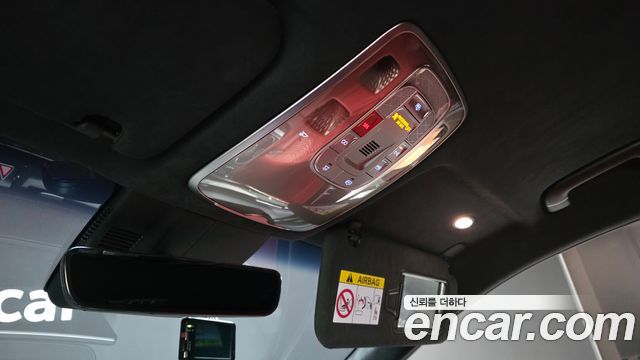 Genesis G80 2022 — photo 33