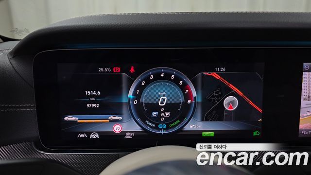 Mercedes-Benz CLS-Class 2020 — photo 11