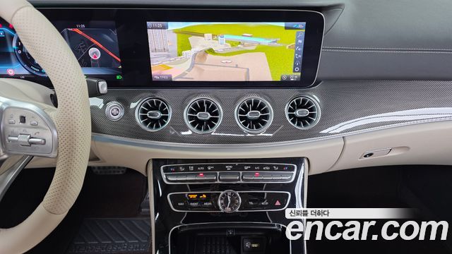Mercedes-Benz CLS-Class 2020 — photo 19