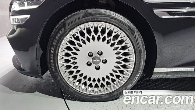 Genesis G80 2022 — photo 5