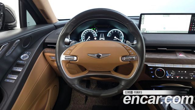 Genesis G80 2023 — photo 13