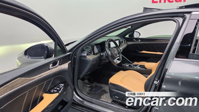 Kia K5 2023 — photo 10