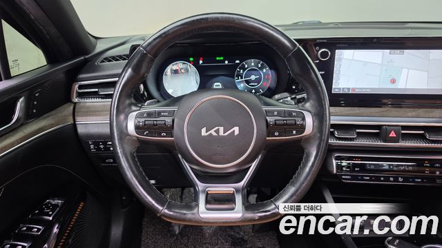 Kia K5 2023 — photo 13