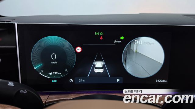 Hyundai Santafe 2024 — photo 11