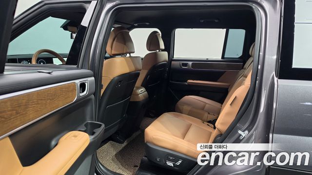 Hyundai Santafe 2024 — photo 17