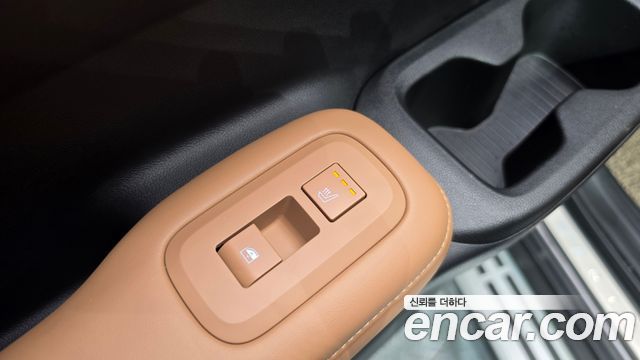 Hyundai Santafe 2024 — photo 29