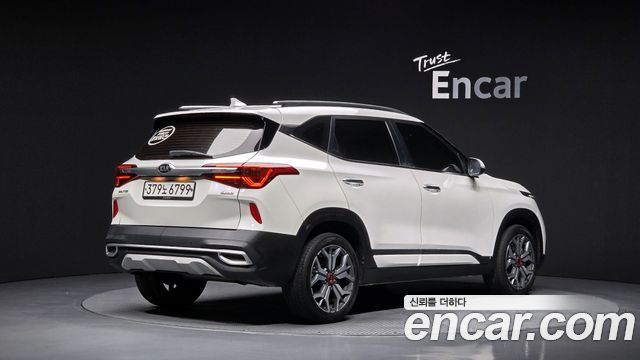 Kia Seltos 2020 — photo 2