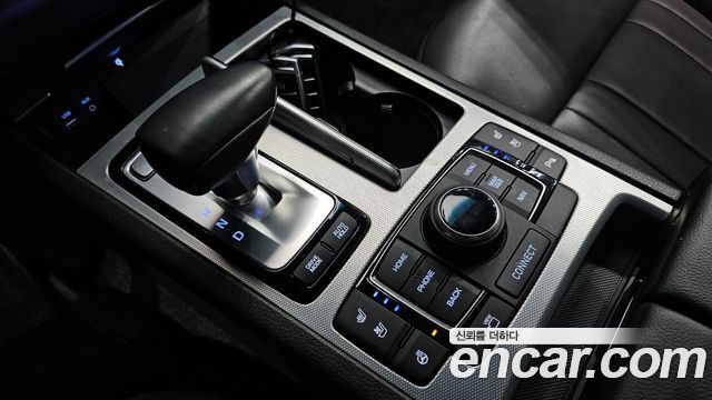 Genesis G80 2018 — photo 12