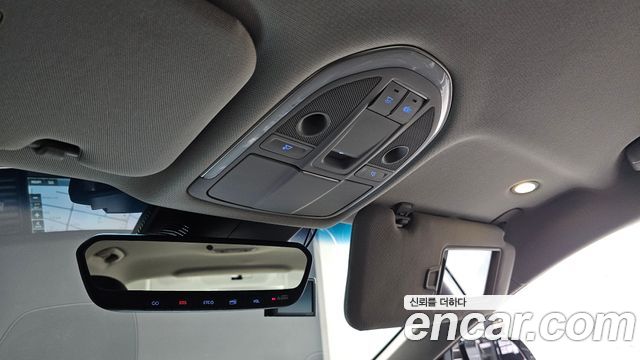 Genesis G80 2018 — photo 23