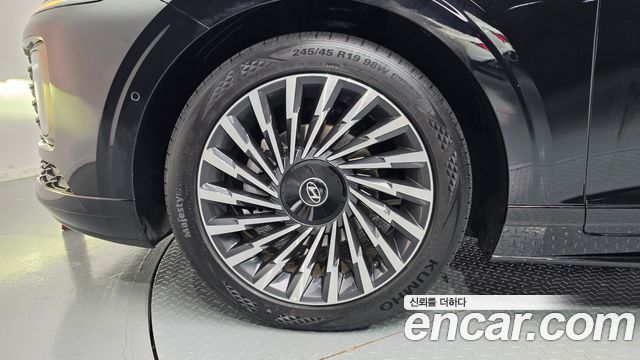Hyundai Grandeur 2025 — photo 5