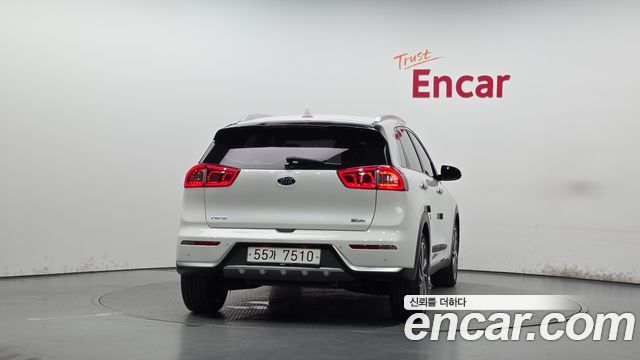 Kia Niro 2018 — photo 4