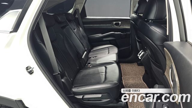 Kia Sorento 2021 — photo 17