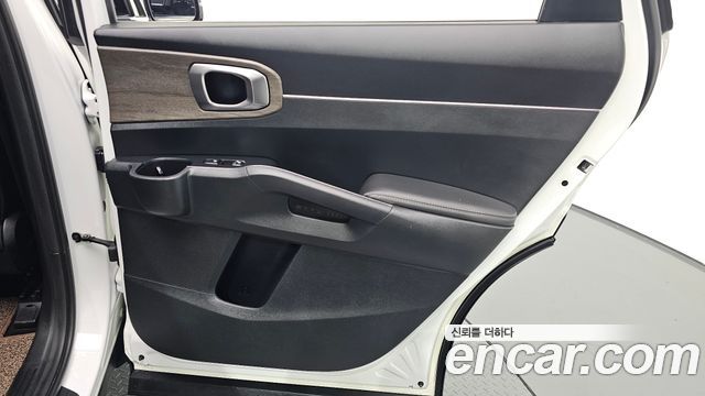 Kia Sorento 2021 — photo 15