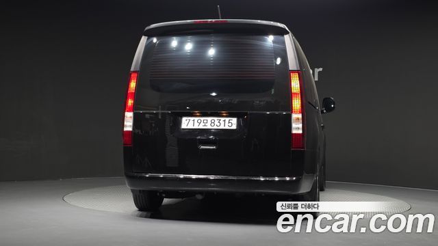 Hyundai Staria 2022 — photo 4