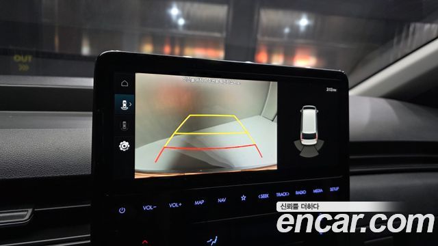 Hyundai Staria 2022 — photo 20