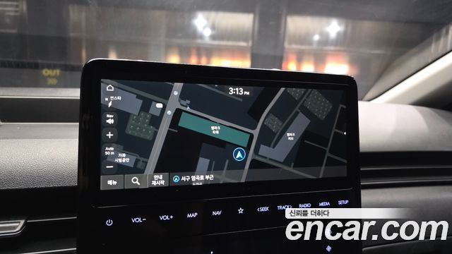 Hyundai Staria 2022 — photo 22