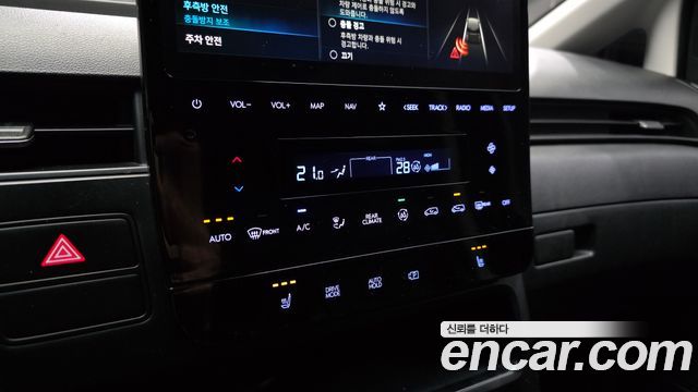 Hyundai Staria 2022 — photo 25
