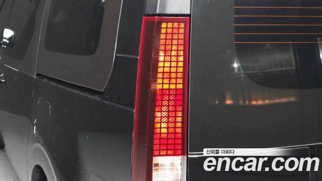 Hyundai Staria 2022 — photo 9