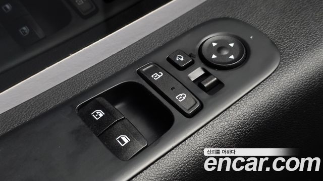 Hyundai Staria 2022 — photo 27