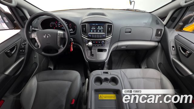 Hyundai Starex 2021 — photo 7