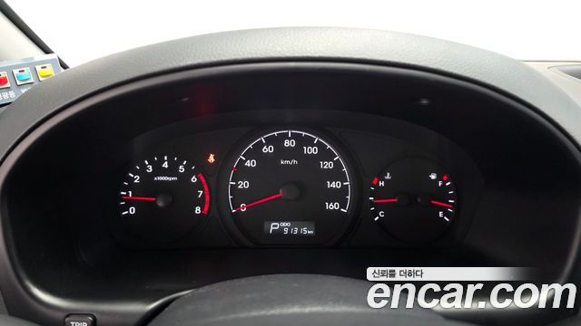 Hyundai Starex 2021 — photo 8