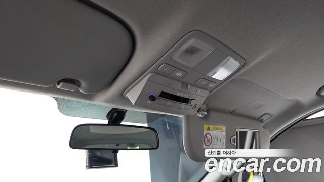 Hyundai Starex 2021 — photo 20