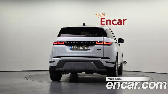 Land Rover Range Rover Evoque 2021 — photo 4