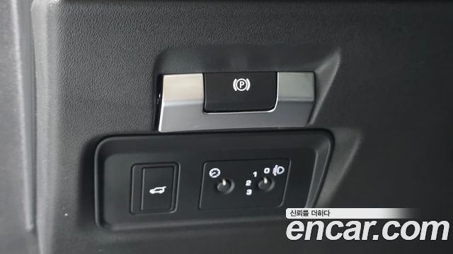 Land Rover Range Rover Evoque 2021 — photo 19