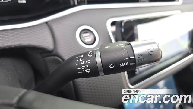 Land Rover Range Rover Evoque 2021 — photo 22